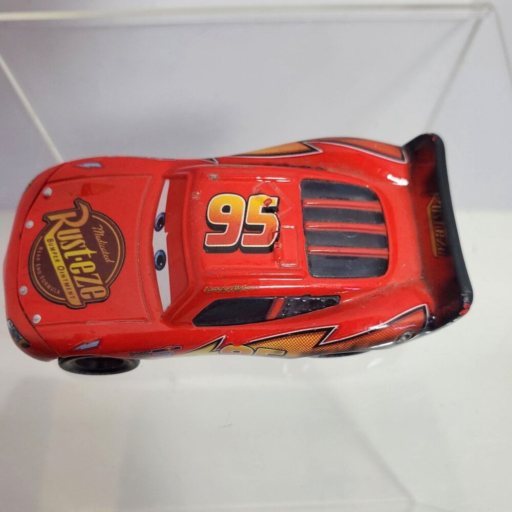 Burnt Lightening McQueen Diecast Disney Pixar Metal Cars Red Racing - Picture 5 of 15